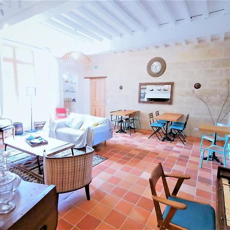 Domaine De Gaia, Piscine, Petanque, Ping Pong, Proche Saint-Emilion Bed and Breakfast Guillac  Buitenkant foto